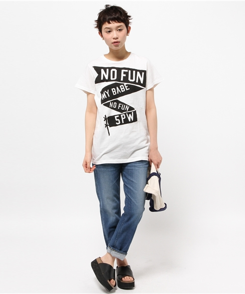 5PREVIEW(ファイブプレビュー)の「【5PREVIE(ファイブプレビュー)】NO FUNプリントTシャツ(Tシャツ/カットソー・レディース・ホワイト・X-SMALL)」の5枚目の写真