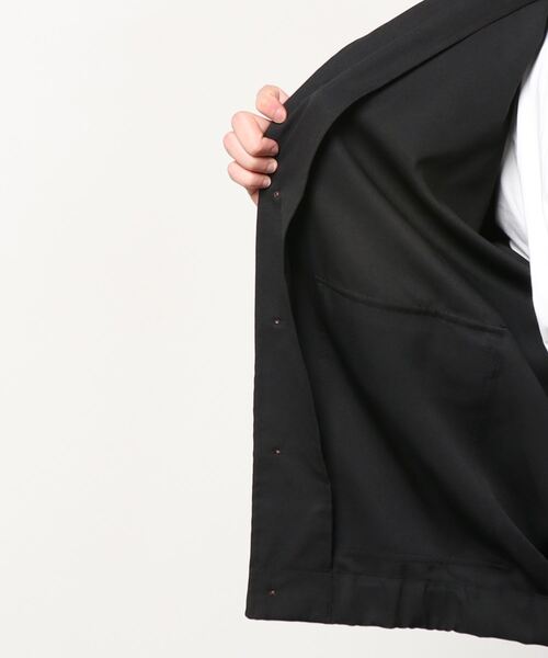 THE TWENTYSEVEN(ザ トゥエンティーセブン)の「The TWENTYSEVEN:PE STRETCH GATHER BOTTOM BLOUSON ポリストレッチ ギャザー ボトムブルゾン(ブルゾン・メンズ・ブラック/グリーン/グレイッシュベージュ・M/L)」の6枚目の写真