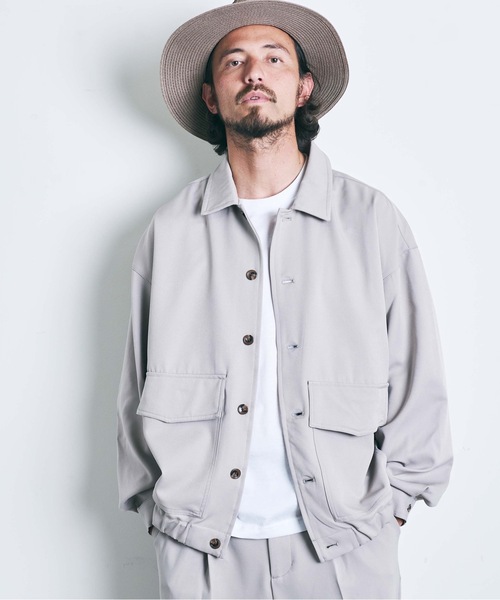THE TWENTYSEVEN(ザ トゥエンティーセブン)の「The TWENTYSEVEN:PE STRETCH GATHER BOTTOM BLOUSON ポリストレッチ ギャザー ボトムブルゾン(ブルゾン・メンズ・ブラック/グリーン/グレイッシュベージュ・M/L)」の3枚目の写真