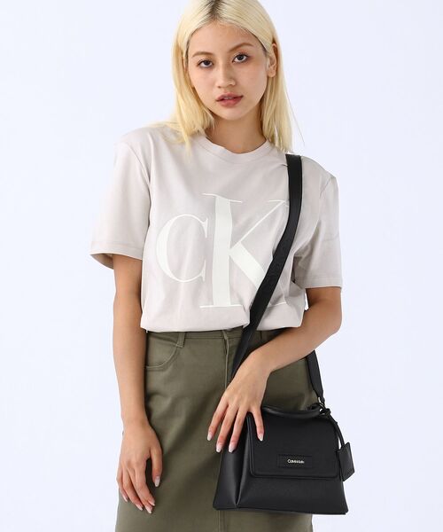 Calvin Klein（カルバン・クライン）の「DRESSED トップハンドル
