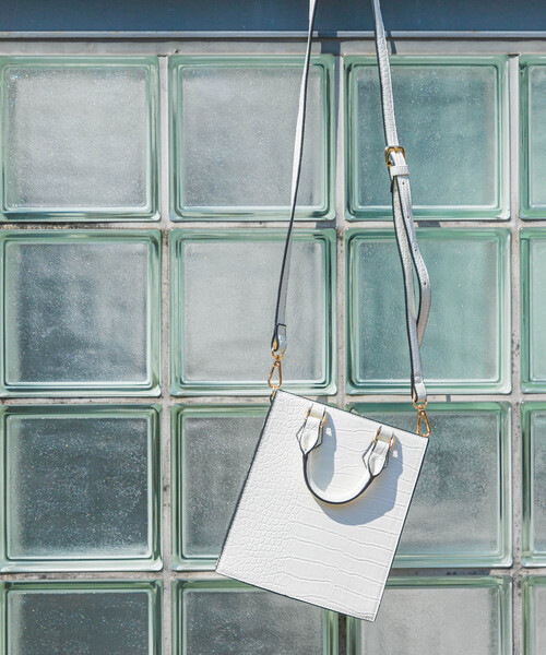 RODE SKO(ロデスコ)の「型押しミニトートバッグ(トートバッグ・レディース・ホワイト/グリーン・ONE)」の2枚目の写真