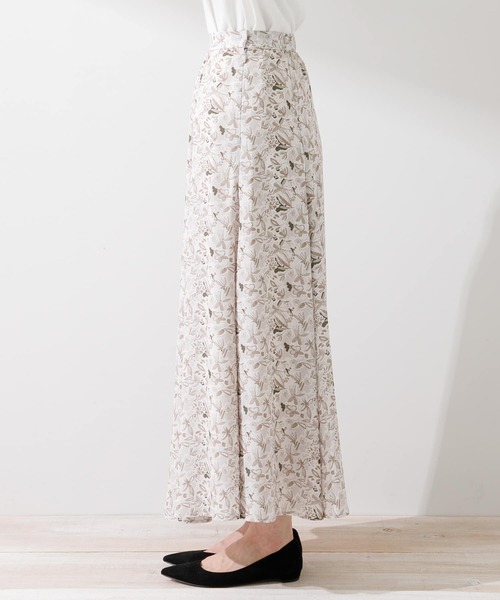 URBAN RESEARCH Sonny Label（アーバンリサーチサニーレーベル）の「ペイントフラワープリントスカート（スカート・レディース・イエロー系その他/ベージュ系その他・FREE）」の14枚目の写真