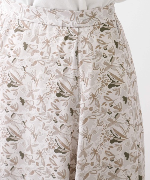 URBAN RESEARCH Sonny Label（アーバンリサーチサニーレーベル）の「ペイントフラワープリントスカート（スカート・レディース・イエロー系その他/ベージュ系その他・FREE）」の17枚目の写真