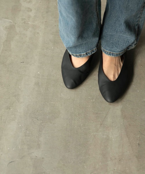 marjour（マージュール）の「MAT PUMPS（パンプス・レディース・ブラック・LL/S/M/L）」の11枚目の写真