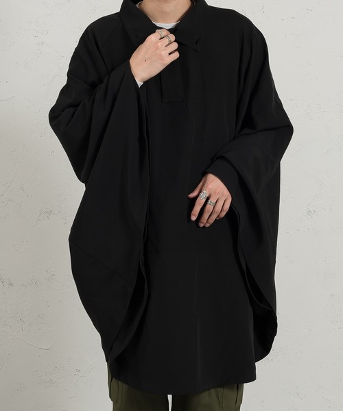 kutir（クティール）の「ビッグシルエットミリタリーポンチョ（ポンチョ・メンズ・ブラック/マスタード/グリーン・MEDIUM/LARGE）」の10枚目の写真