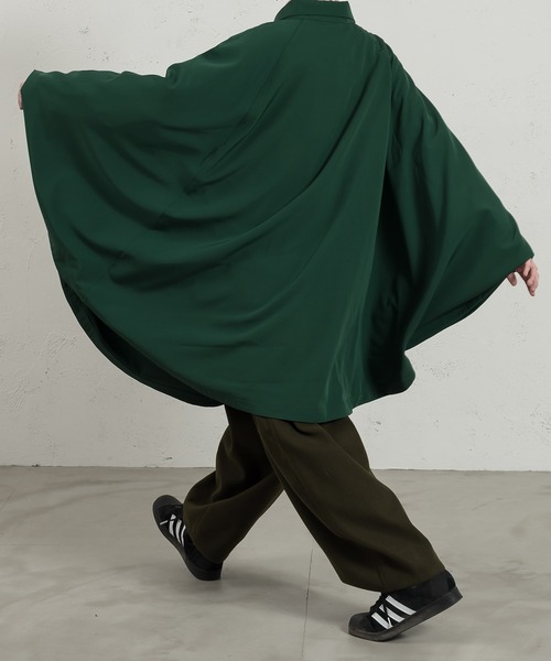 kutir（クティール）の「ビッグシルエットミリタリーポンチョ（ポンチョ・メンズ・ブラック/マスタード/グリーン・MEDIUM/LARGE）」の20枚目の写真
