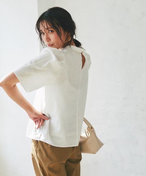 RIVE DROITE（リヴドロワ）の「WEB限定/レーヨン麻ライトスタンドブラウス（シャツ/ブラウス・レディース・ネイビー/イエロー/オフホワイト/ライトグレー・FREE）」の2枚目の写真