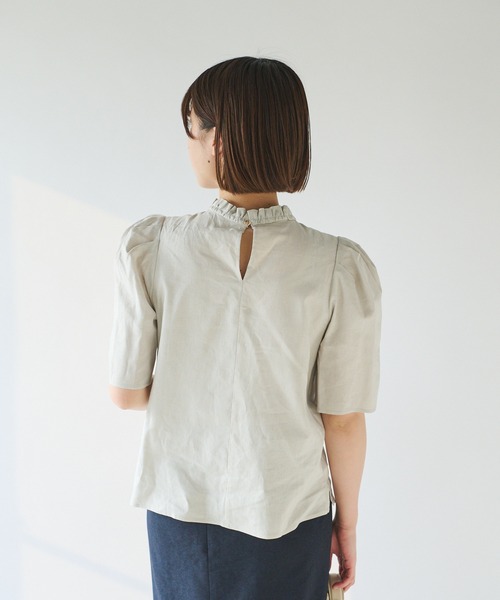 RIVE DROITE（リヴドロワ）の「WEB限定/レーヨン麻ライトスタンドブラウス（シャツ/ブラウス・レディース・ネイビー/イエロー/オフホワイト/ライトグレー・FREE）」の7枚目の写真