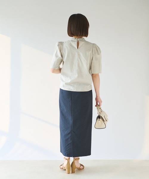 RIVE DROITE（リヴドロワ）の「WEB限定/レーヨン麻ライトスタンドブラウス（シャツ/ブラウス・レディース・ネイビー/イエロー/オフホワイト/ライトグレー・FREE）」の17枚目の写真