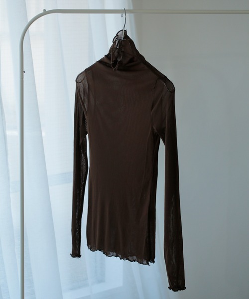 Lamoa（ラモア）の「Lamoa/ハイネック メローフリル シアー トップス（その他トップス・レディース・ホワイト/ブラック/グレー/ブラウン/アイボリー・FREE）」の4枚目の写真