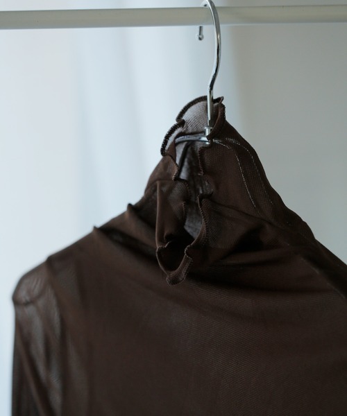 Lamoa（ラモア）の「Lamoa/ハイネック メローフリル シアー トップス（その他トップス・レディース・ホワイト/ブラック/グレー/ブラウン/アイボリー・FREE）」の6枚目の写真