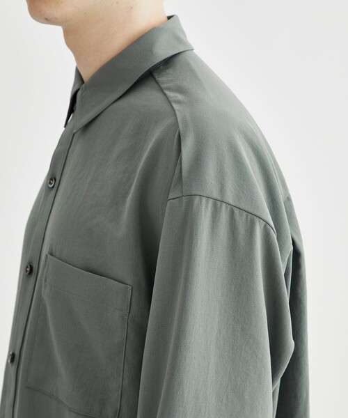 ATTACHMENT（アタッチメント）の「STUDIOUS別注 DROP SHOULDER REGULAR COLLAR L/S SH（シャツ/ブラウス・メンズ・ブラック/ダークグリーン/ライトグレー・1/2）」の11枚目の写真