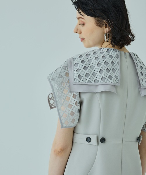 UNITED TOKYO（ユナイテッドトウキョウ）の「ラティスレースワンピース（ワンピース・レディース・グレー/ブラック・2/1）」の3枚目の写真