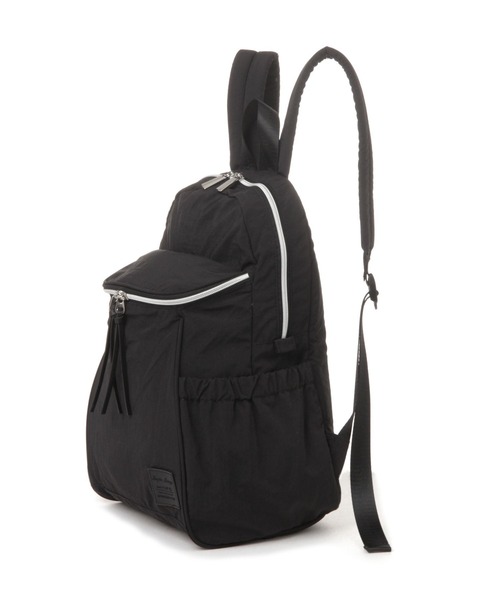 studio CLIP(スタディオクリップ)の「Legato Largo別注ナイロンリュック(バックパック/リュック・レディース・ベージュ/ブラック/カーキ・FREE)」の4枚目の写真