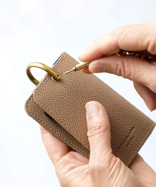 HIGHTIDE（ハイタイド）の「Grains de sable サーブル スマートキーケース キーリング キーホルダー 車 鍵入れ 二つ折り（キーケース/キーアクセサリー・レディース・ネイビー/グレー/キャメル・FREE）」の8枚目の写真