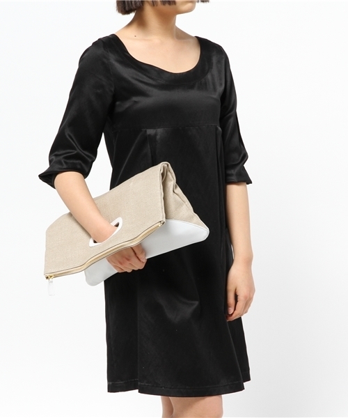 SHIPS for women（シップスフォーウィメン）の「MORMYRUS:2WAYコンビ クラッチ 【SHIPS別注】（クラッチバッグ・レディース・ホワイト/ブラック・ONE SIZE）」の12枚目の写真