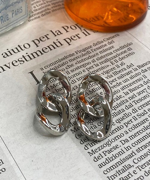 apres jour mignon(アプレジュールミニョン)の「【apresjour mignon×ARIAZ】チェーンピアス(ピアス(両耳用)・レディース・ゴールド/シルバー・ONESIZE)」の1枚目の写真