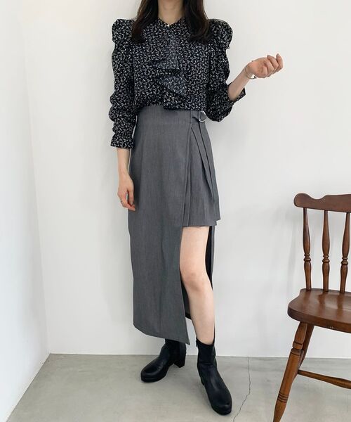 MAJESTIC LEGON（マジェスティックレゴン）の「Ladyスリットプリーツスカート（スカート・レディース・ブラウン/グレー/ブラック・MEDIUM）」の13枚目の写真