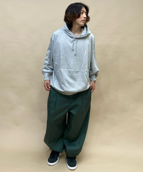 Champion（チャンピオン）の「CHAMPION/チャンピオン 大きいサイズ ワンポイントパーカー/裏毛パーカー 無地 フーディ C3-W101L（パーカー・メンズ・ブラック/グレー/カーキ・3L/4L/5L）」の14枚目の写真