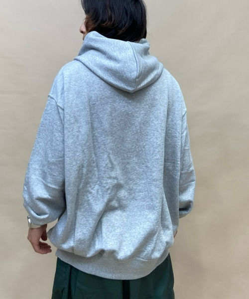 Champion（チャンピオン）の「CHAMPION/チャンピオン 大きいサイズ ワンポイントパーカー/裏毛パーカー 無地 フーディ C3-W101L（パーカー・メンズ・ブラック/グレー/カーキ・3L/4L/5L）」の13枚目の写真