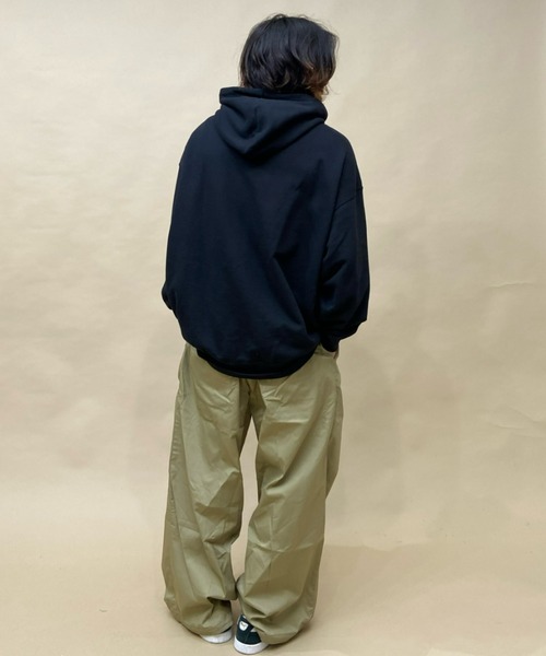 Champion（チャンピオン）の「CHAMPION/チャンピオン 大きいサイズ ワンポイントパーカー/裏毛パーカー 無地 フーディ C3-W101L（パーカー・メンズ・ブラック/グレー/カーキ・3L/4L/5L）」の10枚目の写真