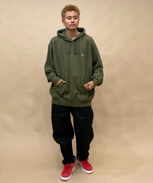 Champion（チャンピオン）の「CHAMPION/チャンピオン 大きいサイズ ワンポイントパーカー/裏毛パーカー 無地 フーディ C3-W101L（パーカー・メンズ・ブラック/グレー/カーキ・3L/4L/5L）」の20枚目の写真