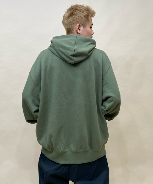 Champion（チャンピオン）の「CHAMPION/チャンピオン 大きいサイズ ワンポイントパーカー/裏毛パーカー 無地 フーディ C3-W101L（パーカー・メンズ・ブラック/グレー/カーキ・3L/4L/5L）」の19枚目の写真