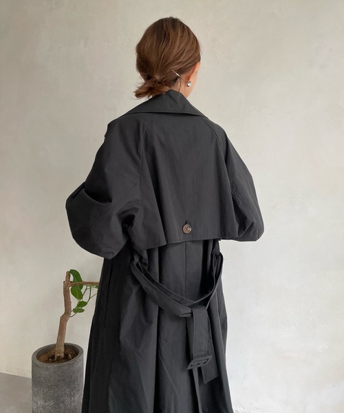 DouDou（ドゥドゥ）の「袖ボリュームトレンチコート（トレンチコート・レディース・ブラック/ベージュ・FREE）」の17枚目の写真