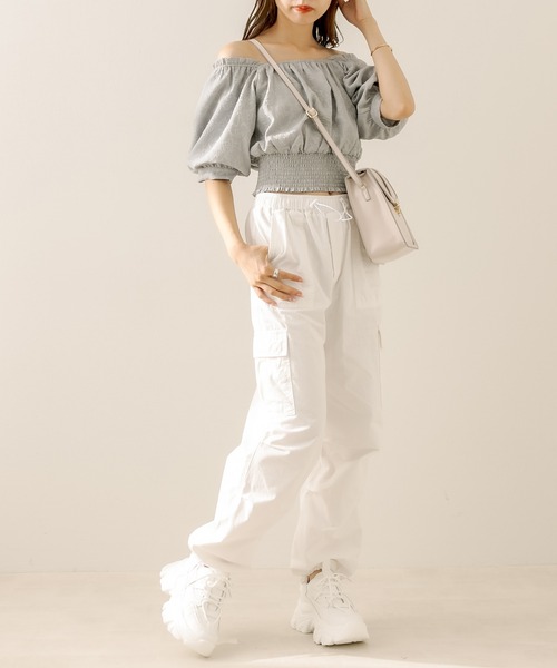 OLIVE des OLIVE（オリーブデオリーブ）の「裾しぼりゆるカーゴパンツ（カーゴパンツ・レディース・ブラック/オフホワイト/カーキ・FREE）」の20枚目の写真