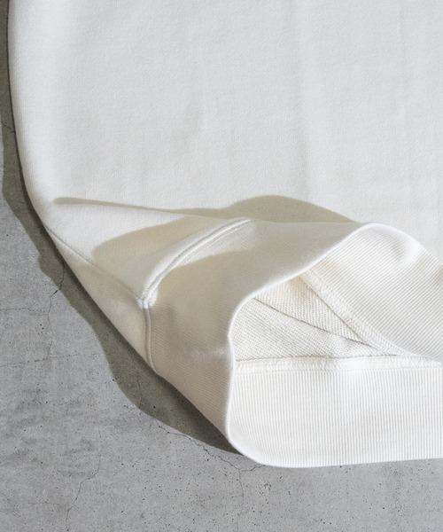 Red Cap Girl(レッドキャプガール)の「【a-r】〔Red Cap Girl/レッドキャップガール〕裏毛 LAIDBACK ビックシルエット バックプリントクルーネックスウェット(スウェット・メンズ・ホワイト/オレンジ/アッシュグレー/グリーン/ネイビー・MEDIUM/LARGE/X-LARGE)」の13枚目の写真