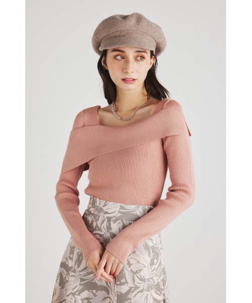 rienda（リエンダ）の「アシンメトリーオフショルニットトップス（ニット/セーター・レディース・ライトブルー/ブラック/オレンジ/ベージュ・FREE）」の4枚目の写真