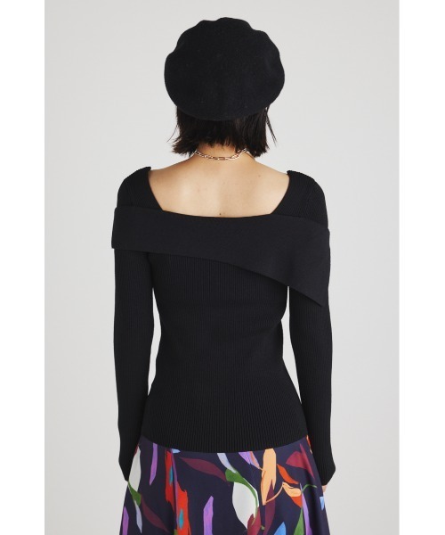 rienda（リエンダ）の「アシンメトリーオフショルニットトップス（ニット/セーター・レディース・ライトブルー/ブラック/オレンジ/ベージュ・FREE）」の5枚目の写真