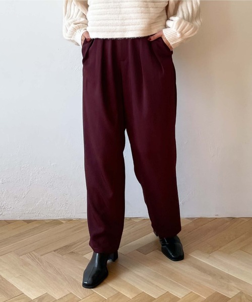archives(アルシーヴ)の「カラー2タックパンツ(その他パンツ・レディース・ブラック/ベージュ/ワインレッド・MEDIUM)」の5枚目の写真
