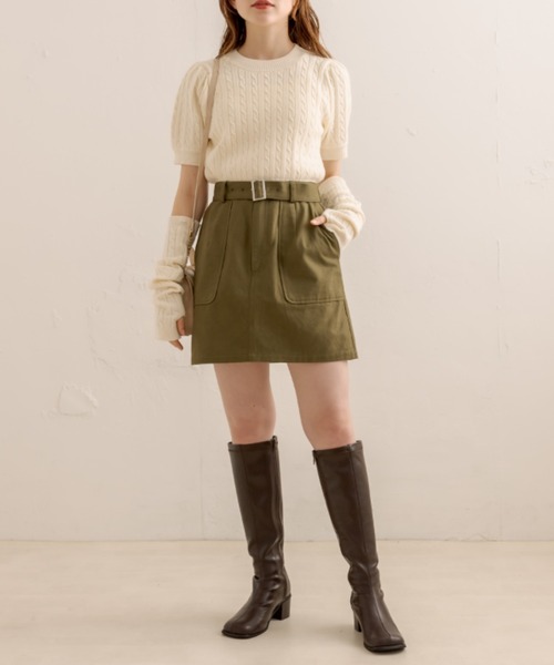 OLIVE des OLIVE（オリーブデオリーブ）の「アームウォーマー付ケーブルプルオーバー（ニット/セーター・レディース・ブラック/グレー/オフホワイト/グリーン・FREE）」の6枚目の写真