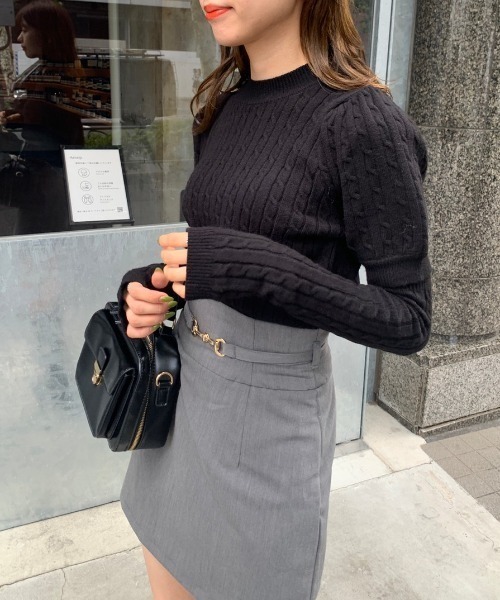 OLIVE des OLIVE（オリーブデオリーブ）の「アームウォーマー付ケーブルプルオーバー（ニット/セーター・レディース・ブラック/グレー/オフホワイト/グリーン・FREE）」の21枚目の写真