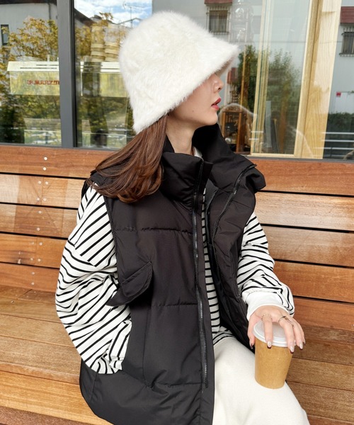 CLEA（クレア）の「シャギーファーバケットハット（ハット・レディース・ベージュ/アイボリー/ブラック/グレイッシュベージュ/ブルー/ライトグレー/ワインレッド/ピンク・FREE）」の11枚目の写真