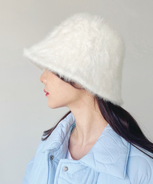 CLEA（クレア）の「シャギーファーバケットハット（ハット・レディース・ベージュ/アイボリー/ブラック/グレイッシュベージュ/ブルー/ライトグレー/ワインレッド/ピンク・FREE）」の16枚目の写真