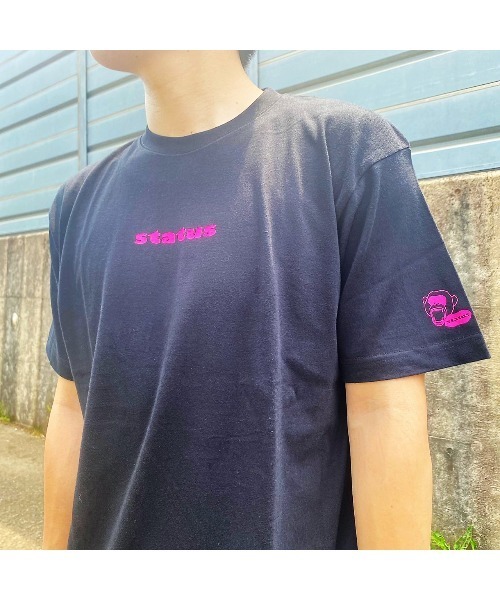 STATUS(ステイタス)の「【STATUS】LITTLE LOGO TEE(ST)(Tシャツ/カットソー・メンズ・ホワイト×ブラック/ブラック×ホワイト/ブラック×ピンク/ホワイト×ピンク・LARGE/X-LARGE/MEDIUM)」の7枚目の写真