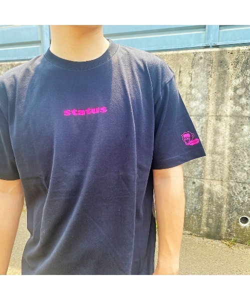 STATUS(ステイタス)の「【STATUS】LITTLE LOGO TEE(ST)(Tシャツ/カットソー・メンズ・ホワイト×ブラック/ブラック×ホワイト/ブラック×ピンク/ホワイト×ピンク・LARGE/X-LARGE/MEDIUM)」の8枚目の写真