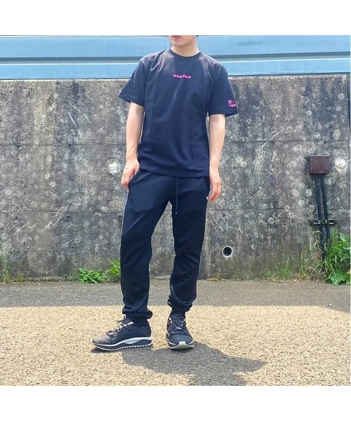 STATUS(ステイタス)の「【STATUS】LITTLE LOGO TEE(ST)(Tシャツ/カットソー・メンズ・ホワイト×ブラック/ブラック×ホワイト/ブラック×ピンク/ホワイト×ピンク・LARGE/X-LARGE/MEDIUM)」の15枚目の写真