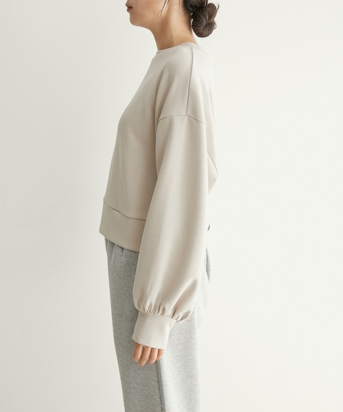 NERGY（ナージー）の「バックカシュクールダンボールプルオーバー（スウェット・レディース・ブラック/ベージュ/ボルドー・FREE）」の20枚目の写真