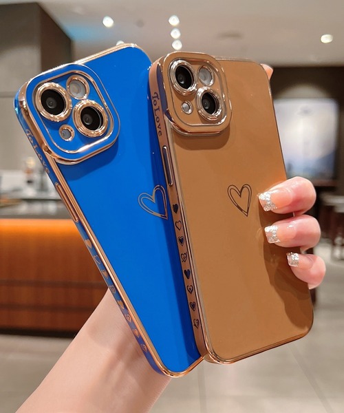 TeddyShop（テディショップ）の「【iPhone14用】メタリックゴールド背面ハートiPhoneケース（スマホケース/カバー・レディース・ブラウン/ホワイト/スモークピンク/ブラック/ブルー・ONE SIZE）」の6枚目の写真