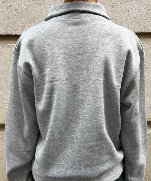 NANING9（ナンニング）の「NANING9 カラーワンポイントロゴトレーナー（スウェット・レディース・グレー/オートミール・FREE）」の18枚目の写真