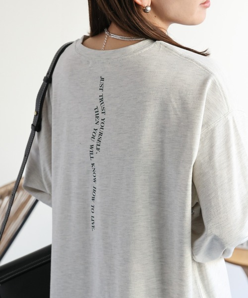 ap retro(アプレトロ)の「デザインロゴ プリントロンTee(Tシャツ/カットソー・レディース・アイボリー/チャコールグレー/ブラック/ホワイト×ブラック/ブラック系その他/オートミール/ブラック系その他2/ホワイト系その他/ホワイト系その他2/ホワイト系その他3/ブラック系その他3/ベージュ/ブラック系その他4/グレー系その他/ホワイト系その他4・FREE)」の13枚目の写真