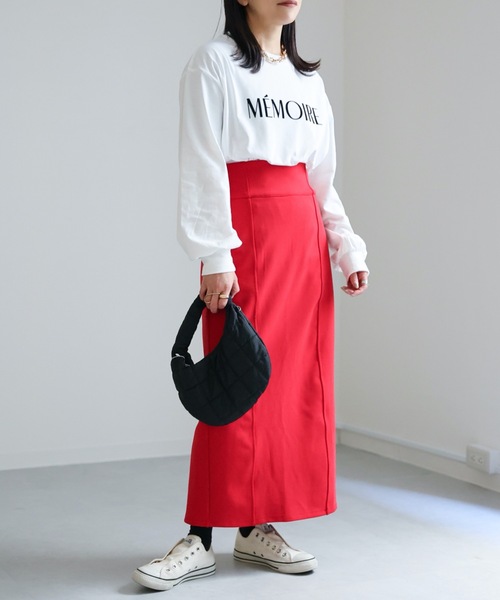 ap retro(アプレトロ)の「デザインロゴ プリントロンTee(Tシャツ/カットソー・レディース・アイボリー/チャコールグレー/ブラック/ホワイト×ブラック/ブラック系その他/オートミール/ブラック系その他2/ホワイト系その他/ホワイト系その他2/ホワイト系その他3/ブラック系その他3/ベージュ/ブラック系その他4/グレー系その他/ホワイト系その他4・FREE)」の19枚目の写真