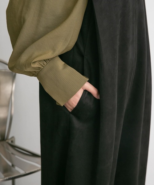 カーキ オフショルダー風サロペット カーキ オフショルダー風
