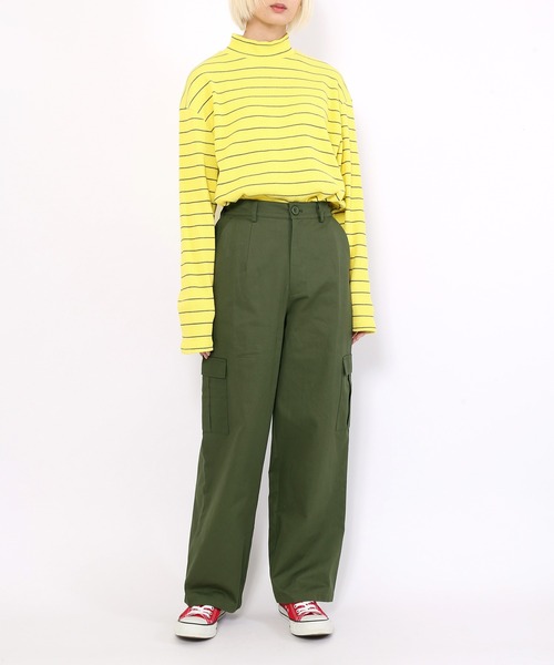 PUNYUS（プニュズ）の「カラーボーダーハイネックロンＴ（Tシャツ/カットソー・レディース・ブラック/イエロー/ピンク/グリーン/サックスブルー/ブルー/ライトパープル・1/2/3/4）」の17枚目の写真