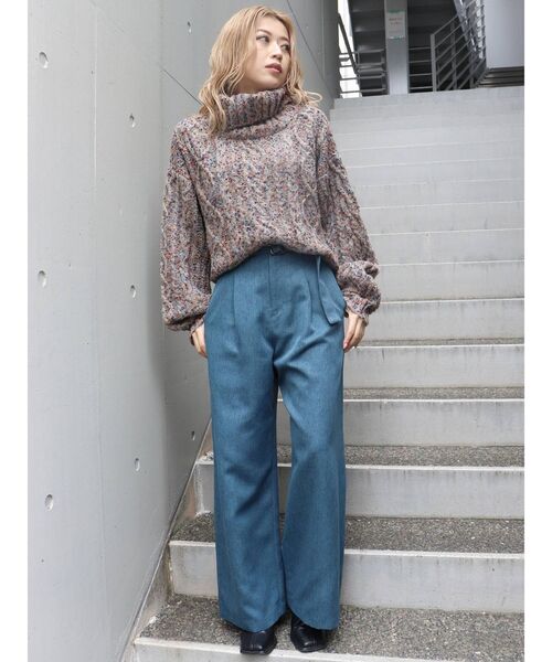 MURUA(ムルーア)の「メランジタックワイドパンツ(スラックス・レディース・ベージュ/ブルー・2/1)」の7枚目の写真