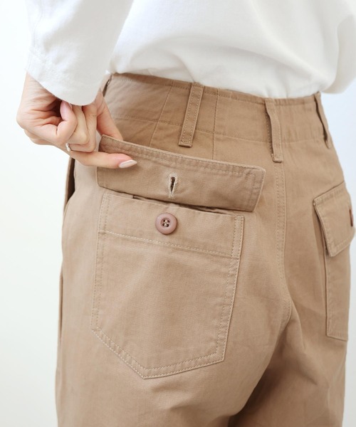 andme(アンドミー)の「【3サイズ展開】ワイドベイカーパンツ(その他パンツ・レディース・ブラック/ベージュ/カーキ/アイボリー/チャコールグレー/ネイビー/キナリ/ホワイト/ブラウン・L/M/S)」の21枚目の写真