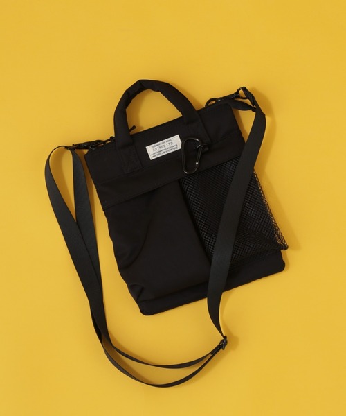 AVIREX（アヴィレックス）の「《直営店限定》MINI HELMET BAG/ ミニヘルメットバッグ（ショルダーバッグ・レディース・アイボリー/ブラック/カーキ・FREE）」の8枚目の写真